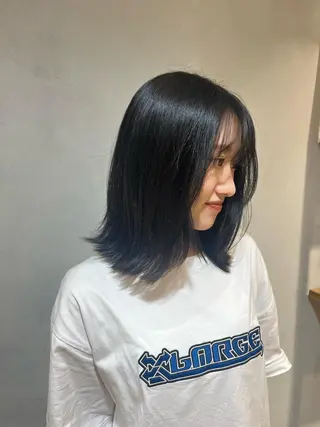 ミディアム カラー 切りっぱなしボブ 艶カラー🌷江梨🍎のヘアスタイル