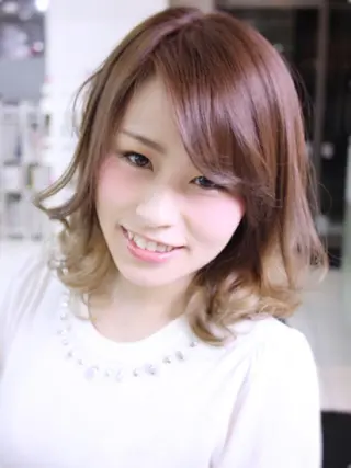 ミディアム セミロング カラー 青木 茂樹⭐️ 透明感カラーのヘアスタイル