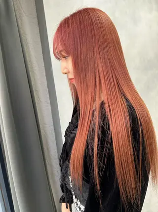 ロング カラー ✨ブリーチ特化✨ 💚Acchon💚のヘアスタイル