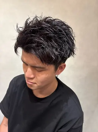ショート UNCHEL所属・空閑 永知のヘアスタイル