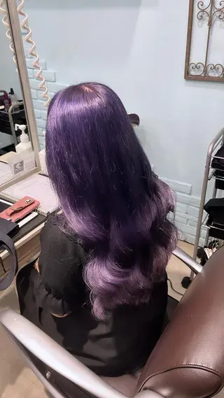 ロング カラー ヘアアレンジ 🩶【推しハイトーン 】yuzu🩶のヘアスタイル