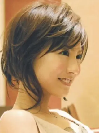 ミディアム 西山 恵太郎のヘアスタイル