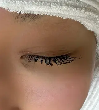 マツエク・マツパ Lovey所属・三輪 朱音のマツエク・マツパデザイン