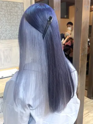 ロング カラー ブリーチ🩵レイヤー Maho🐻‍❄️のヘアスタイル