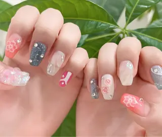 ネイル red veil所属・KANA ネイルのネイルデザイン