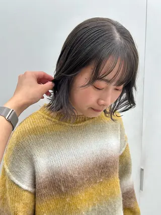 カラー moeka 表参道のヘアスタイル