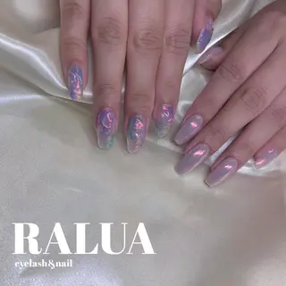 ネイル RALUA shiori🐰のネイルデザイン