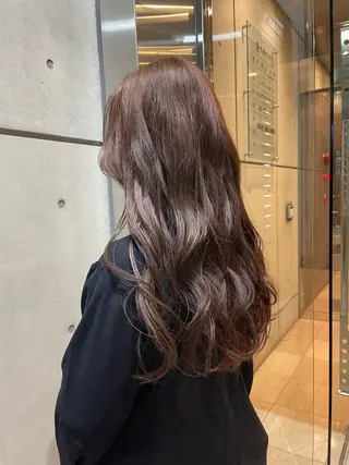 ロング カラー 松野 心音のヘアスタイル