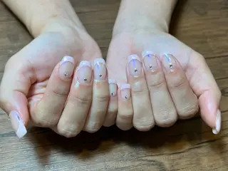 ネイル HENRIETTA NAILSALONのネイルデザイン