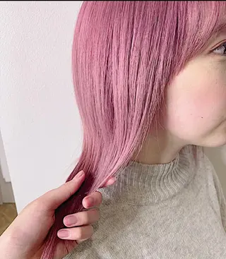 ミディアム カラー ﾖｼﾅｶﾞﾏﾕ🦕 髪質改善艶カラーのヘアスタイル