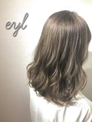 セミロング カラー eyl ~ｴｲﾙ~所属・赤味消し髪質改善特化 🫧eyl西梅田🫧のヘアスタイル