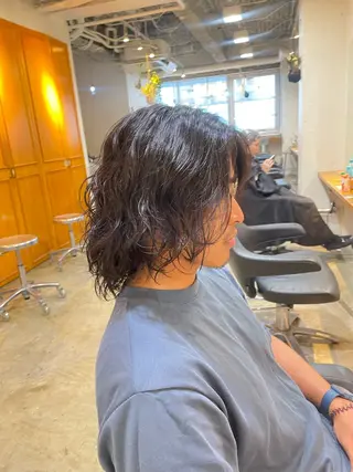 パーマ メンズ RIN／韓国ヘア レイヤーカットのヘアスタイル