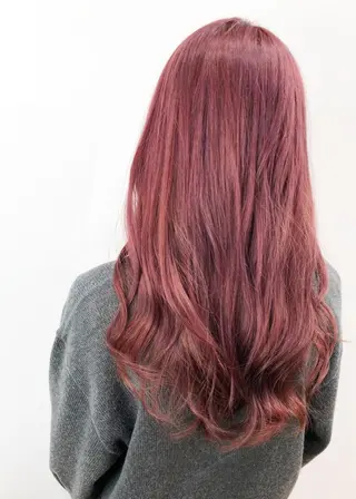 ロング カラー  渡部 妃月のヘアスタイル