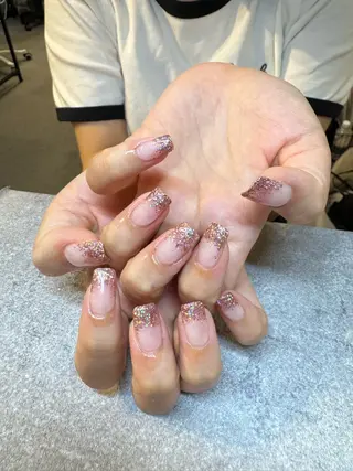 ネイル S. Hinakoのネイルデザイン