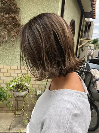 ミディアム カラー 髪の悩みを解決！ 那須達敦のヘアスタイル