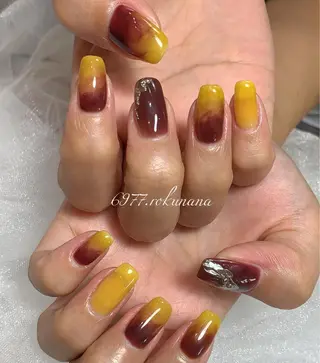 ネイル rokunana 佐野のネイルデザイン