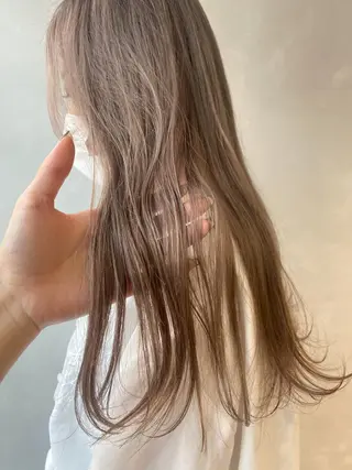 ロング カラー ヘアアレンジ #ブリーチカラー Akihoのヘアスタイル