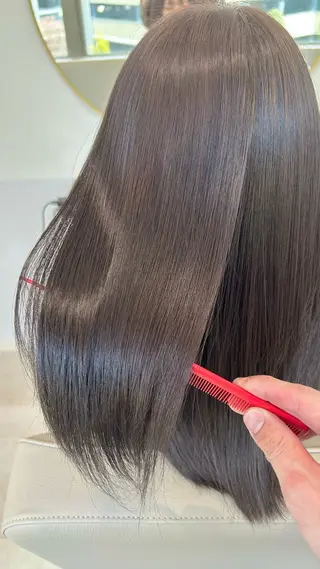 ロング カラー Eleanor枚方店 店長　飛鳥　薫のヘアスタイル