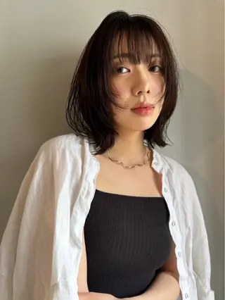 ミディアム カラー YUNA🍒 暖色カラーのヘアスタイル