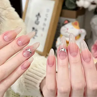 ロング つ きのネイルデザイン