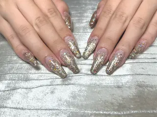 ネイル Salute本店 🦋仲原里佳のネイルデザイン