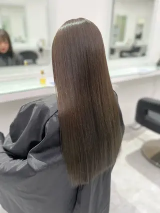 ロング 大人っぽ透明感暗髪 🤍shio🤍のヘアスタイル