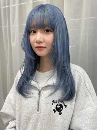 カラー Authen. soraのヘアスタイル