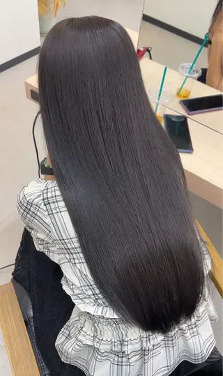 ロング カラー GRAN LUSSO岡山駅前【グランルッソ】所属・GRAN LUSSO 【MIHARU】のヘアスタイル