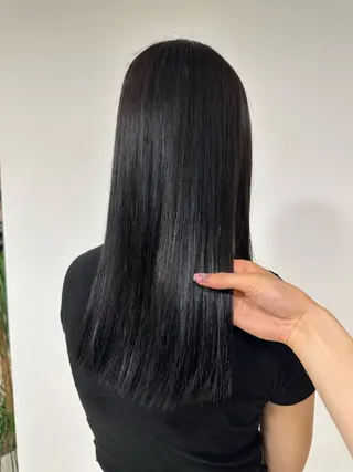 セミロング カラー ヤマダ カホのヘアスタイル