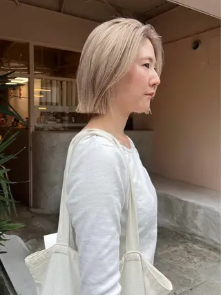 ミディアム カラー iru所属・mi kiのヘアスタイル