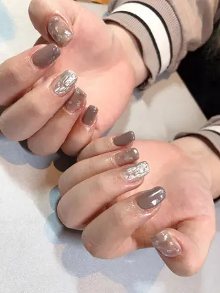 ネイル iiloo aromaworksのネイルデザイン