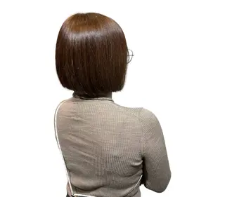 ショート カラー 透明感カラー/牧内 楓/インナーカラーのヘアスタイル