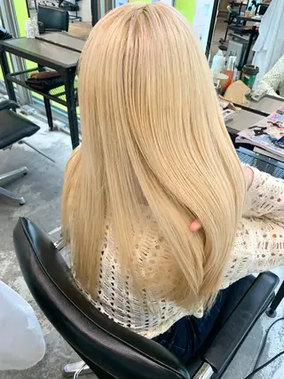 ショート カラー ヘアアレンジ ハイトーン/美髪矯正 🍃大江拓実のヘアスタイル