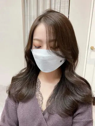 セミロング カラー 本格韓国ヘア🇰🇷 【uni】キューさんのヘアスタイル