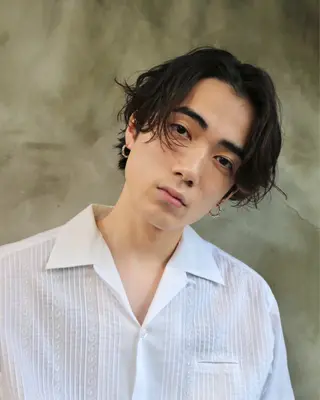 ミディアム パーマ メンズ 木村陸弥 似合わせ 透明感カラー🌿のヘアスタイル