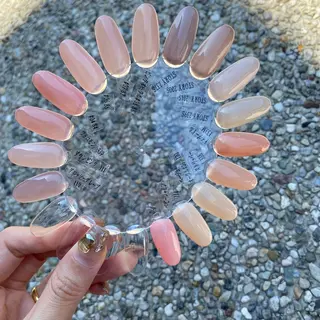 ネイル ネイルサロン《シア》 市木 佑実のネイルデザイン