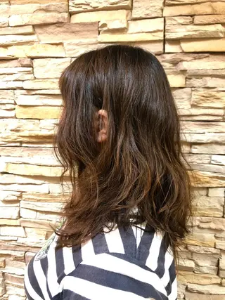 ロング パーマ 本多 美羽のヘアスタイル