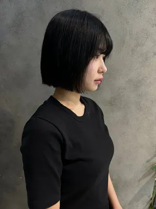 ショート カラー ヘアアレンジ ボブ/ツヤベージュ 🫧クルミ🌟のヘアスタイル