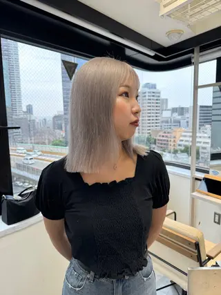 ショート カラー fuka/梅田/ ミルクティーベージュのヘアスタイル