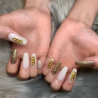 ネイル EARTH守谷店所属・🩶EARTH守谷店 YURA🦋のネイルデザイン