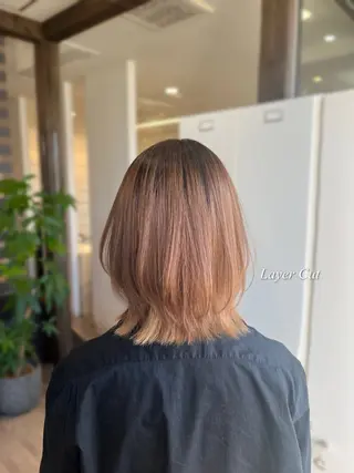ミディアム 松島 綾子のヘアスタイル