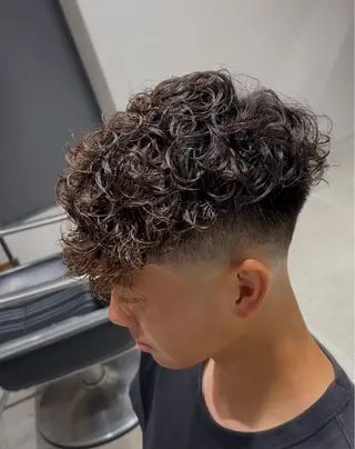 パーマ メンズ GROOMERS TOKYO 渋谷店所属・山田 雅のヘアスタイル