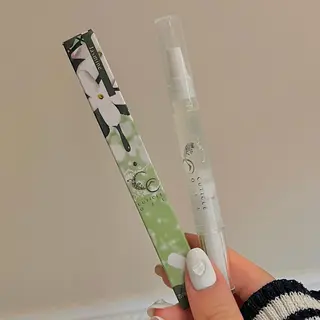 ネイル 🎀チーク/ちゅるん 🫧chisa🎀のネイルデザイン