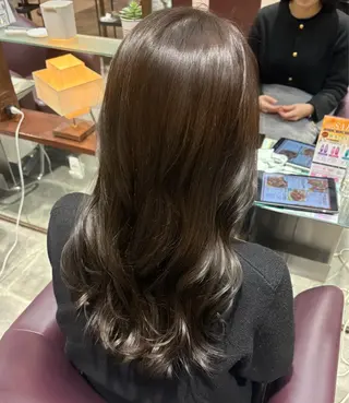 ミディアム カラー LaBless あべのキューズモール所属・ヘアセット/艶カラー /まつげパーマ/りおのマツエク・マツパデザイン