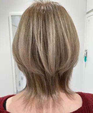 ミディアム カラー 齊藤 久恵のヘアスタイル