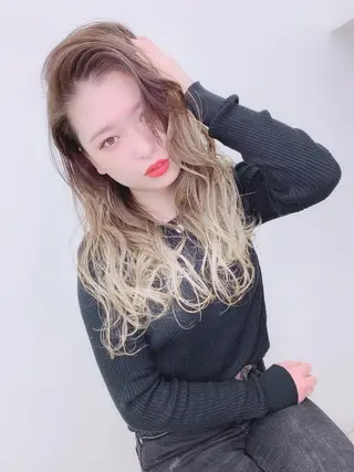 ロング カラー ヘアアレンジ 🤍❄️水田 美雪❄️🤍のマツエク・マツパデザイン