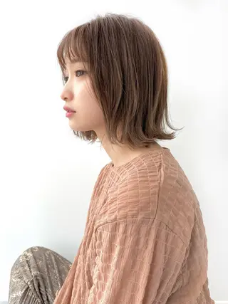 ショート カラー ボブ・レイヤーカット 吉敷航一のヘアスタイル