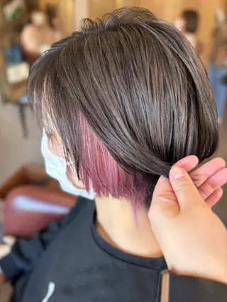 ショート カラー ナギサ 🐶のヘアスタイル
