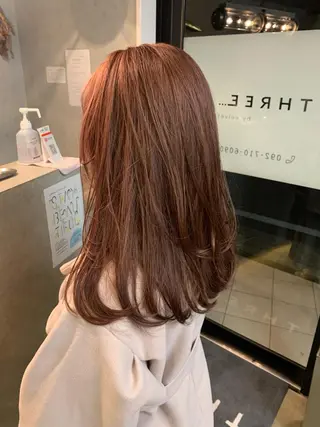 セミロング カラー Haru/THREE …by velvetのヘアスタイル