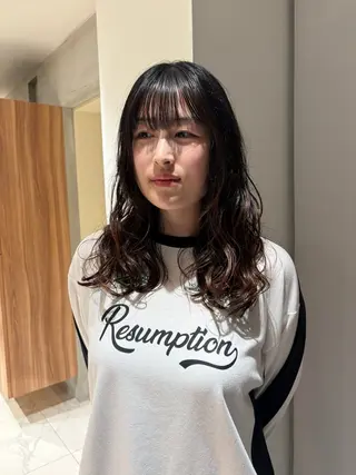 ロング RIN⌇ レイヤー⌇ 艶カラー🌙のヘアスタイル